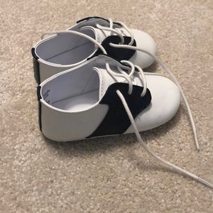 Janie and Jack oxford shoe — only worn once!